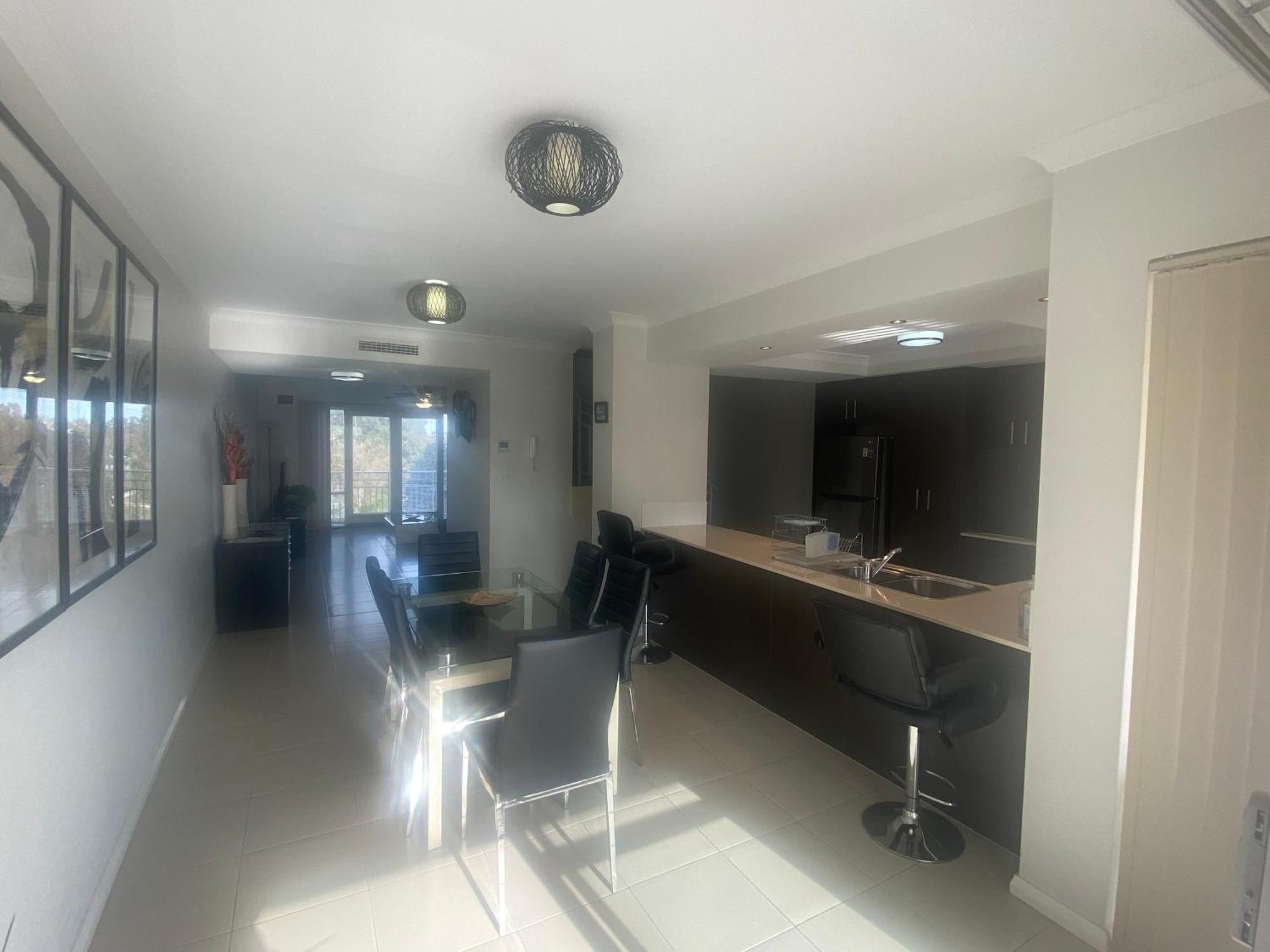 Villa Serenity On The Terrace Mandurah Bagian luar foto